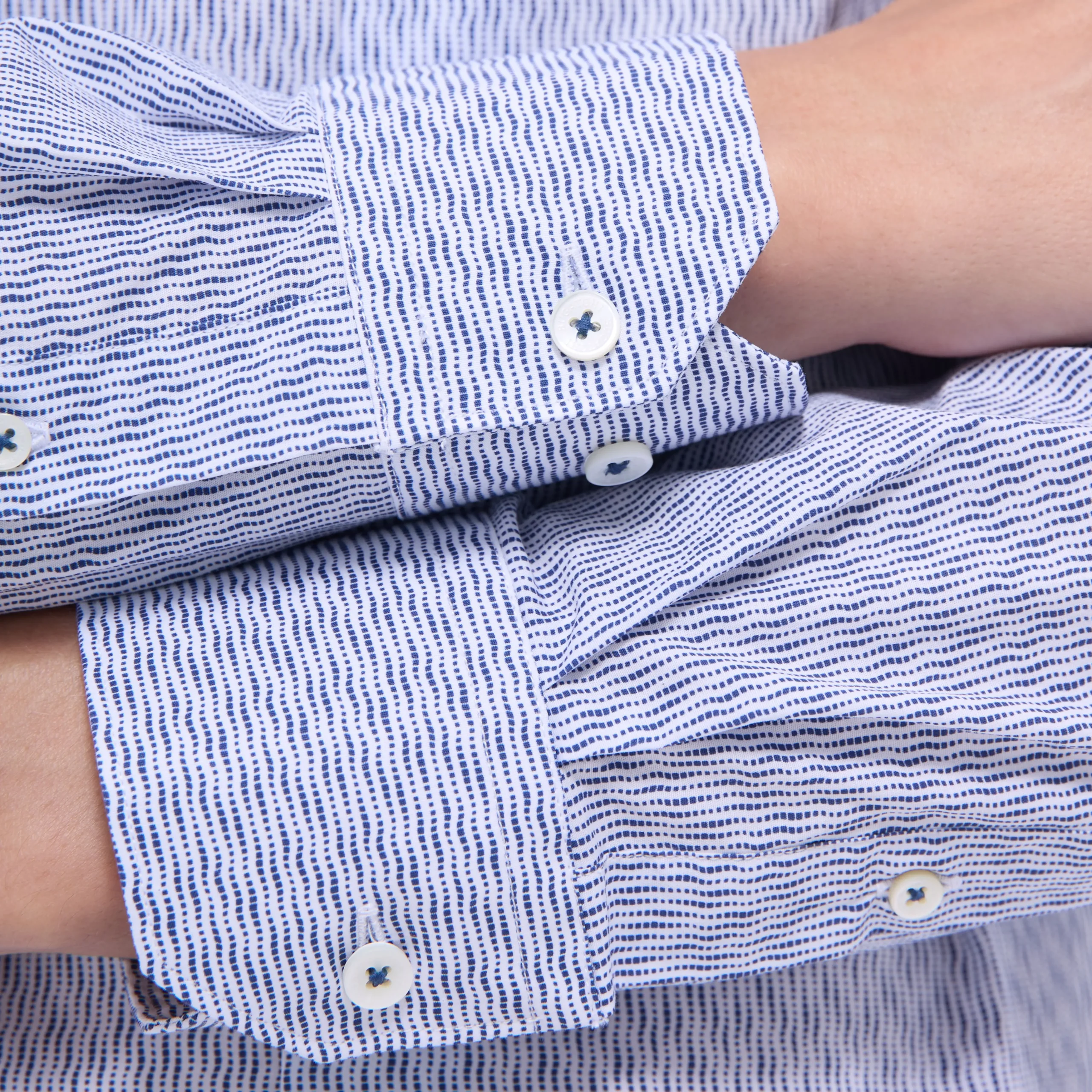 Axel Dotted Wave Shirt