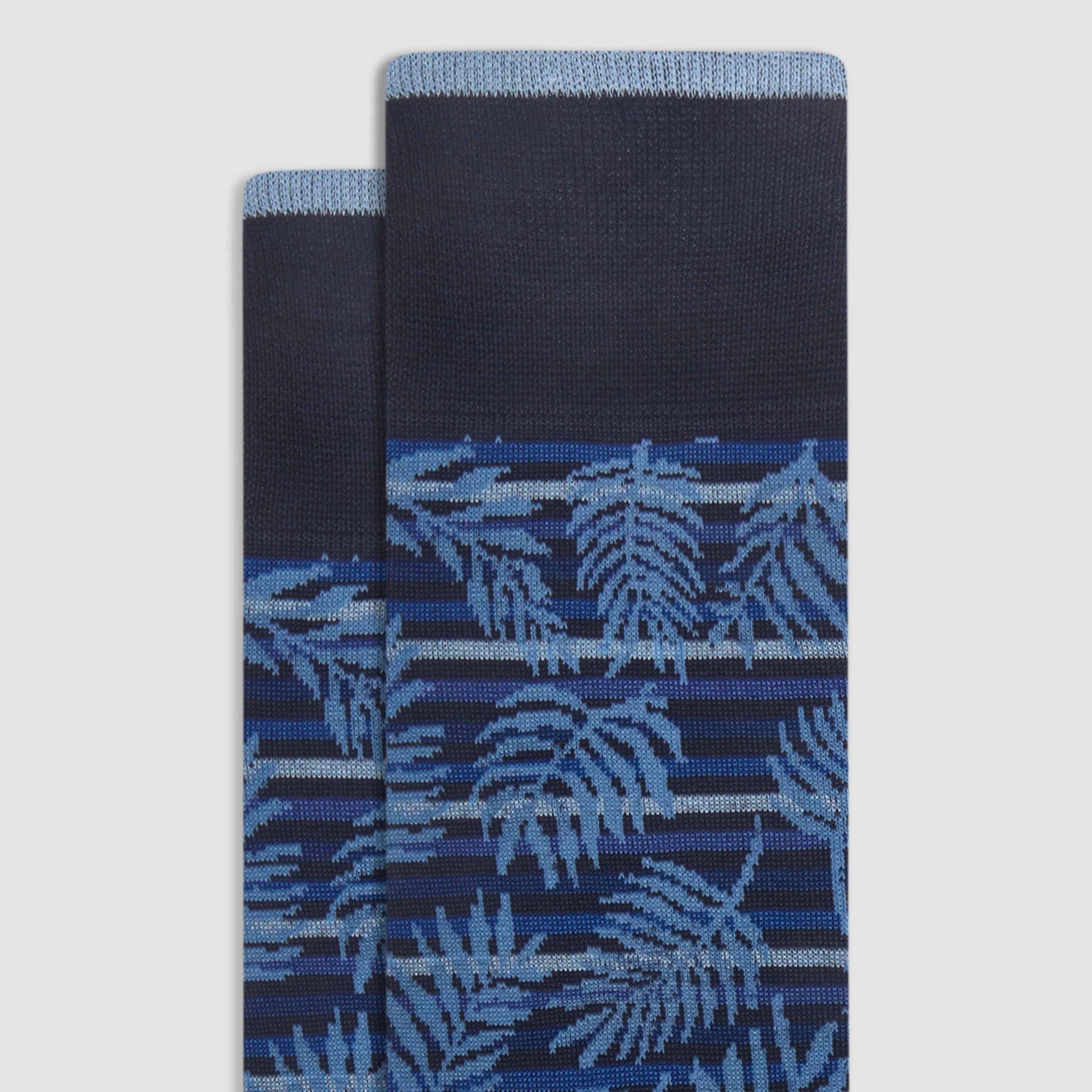 Palm Leaf Mid-Calf Socks